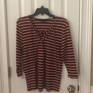 Jeans by Buffalo lace up striped top